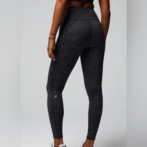 Fabletics Define PowerHold High-Waisted Legging
Women: M